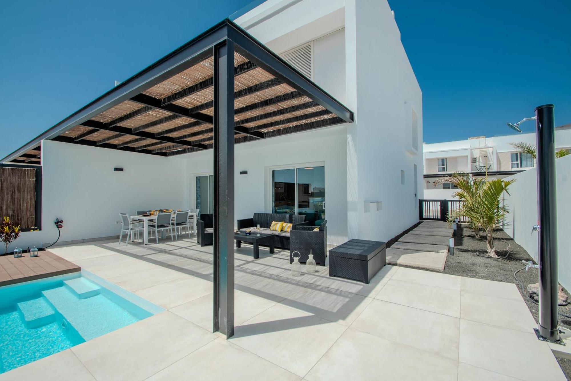 Serena Villa 38 - Heated Pool, Sea Views, Ac, High Speed Internet Playa Blanca  Exterior foto