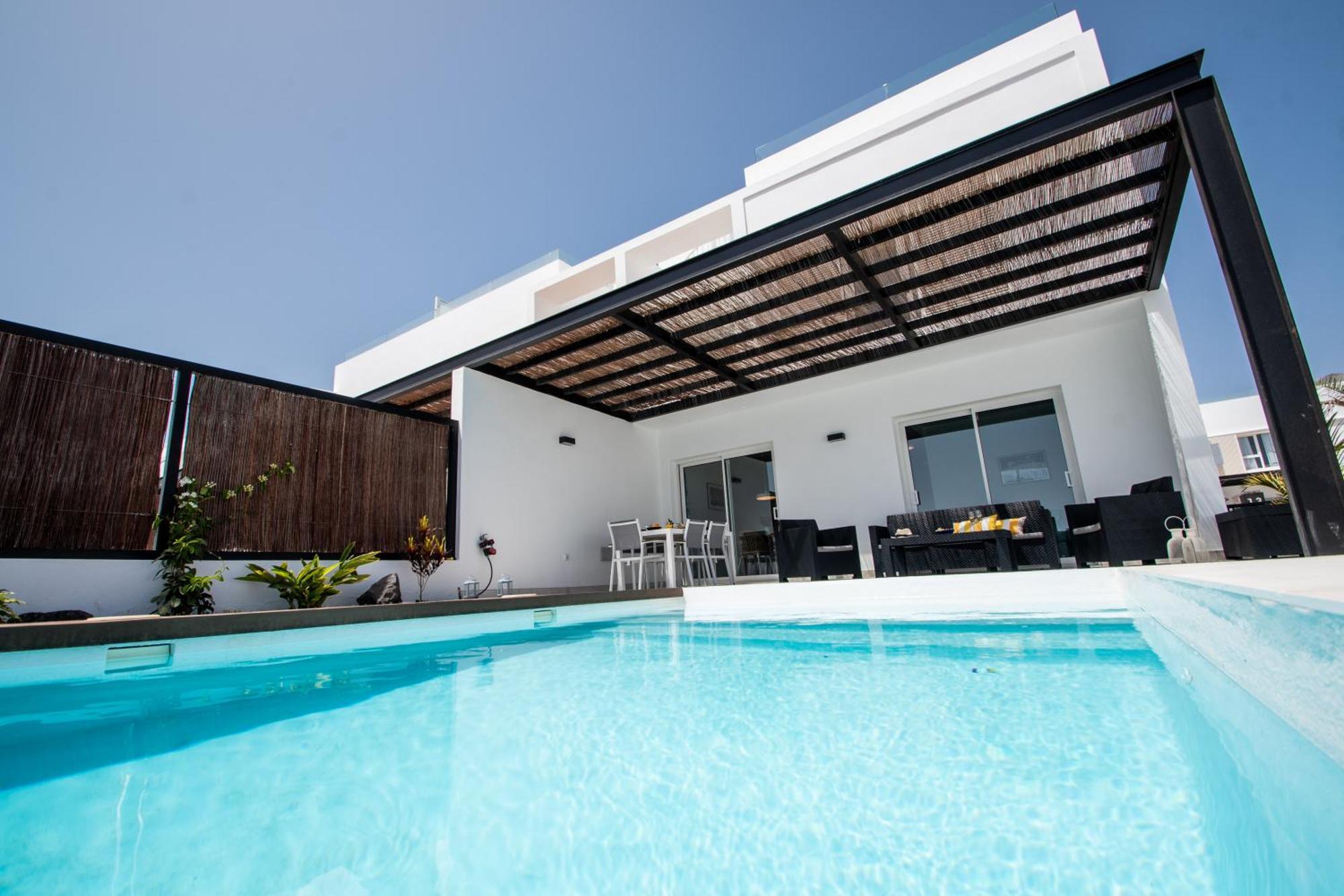 Serena Villa 38 - Heated Pool, Sea Views, Ac, High Speed Internet Playa Blanca  Exterior foto