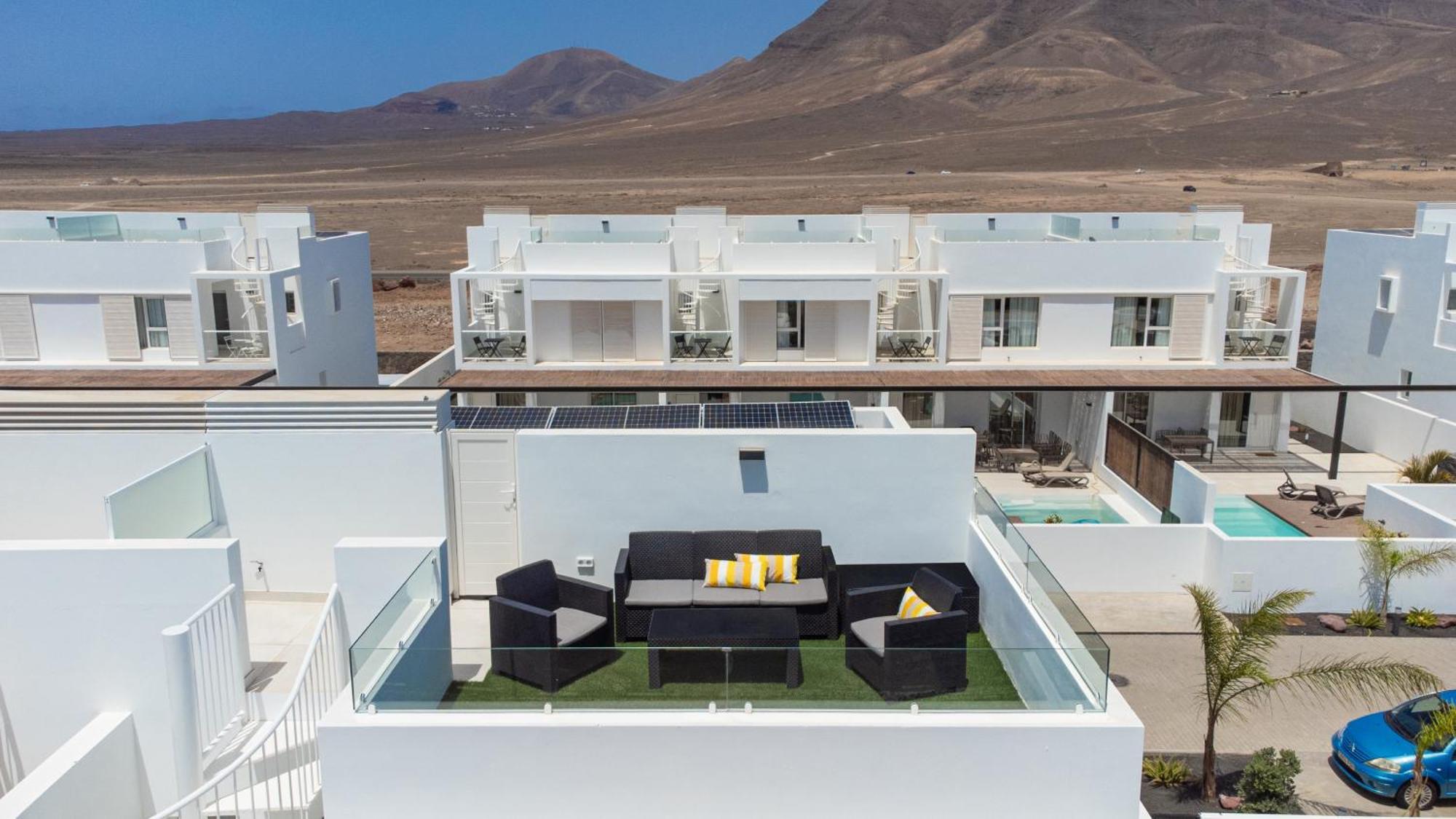 Serena Villa 38 - Heated Pool, Sea Views, Ac, High Speed Internet Playa Blanca  Exterior foto