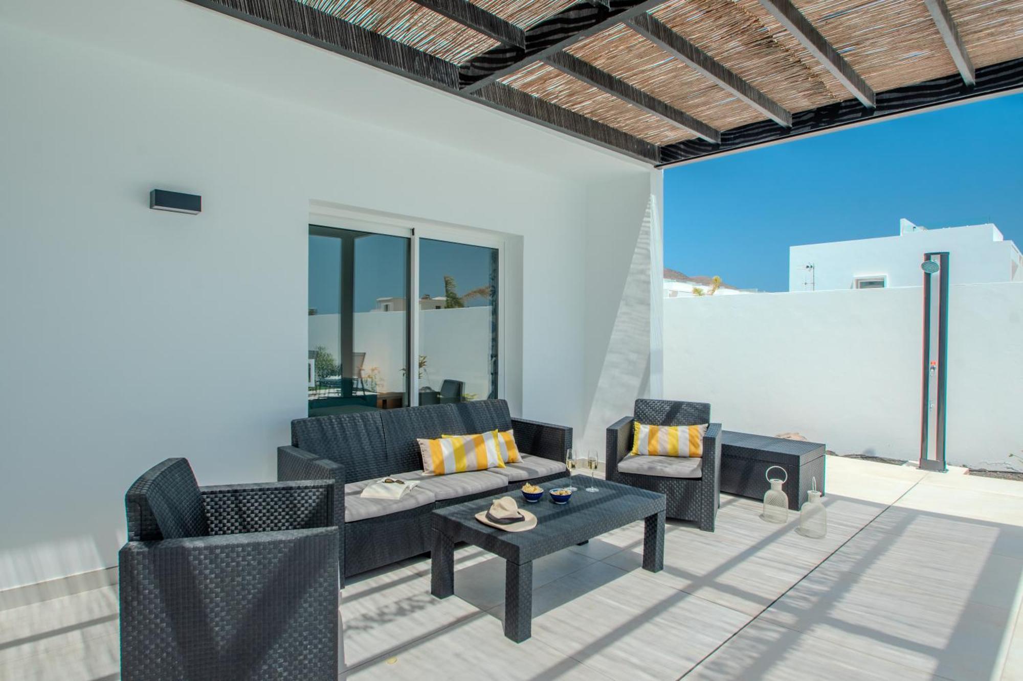 Serena Villa 38 - Heated Pool, Sea Views, Ac, High Speed Internet Playa Blanca  Exterior foto